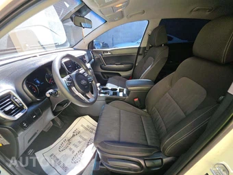 2020 Kia Sportage LX – miniatura 6