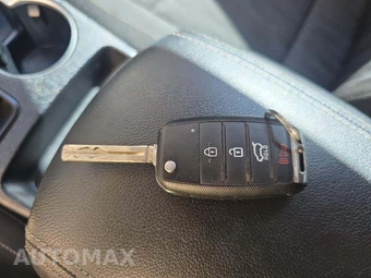 2020 Kia Sportage LX – miniatura 8