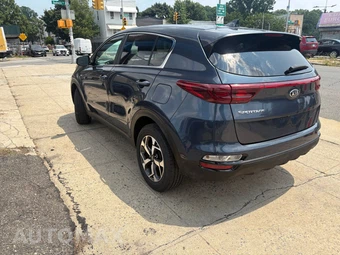 2020 Kia Sportage LX - miniatura 8