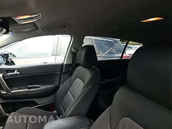 2020 Kia Sportage LX - miniatura 18