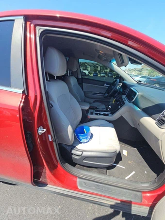 2020 Kia Sportage LX – miniatura 18