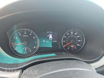 2020 Kia Sportage LX – miniatura 9