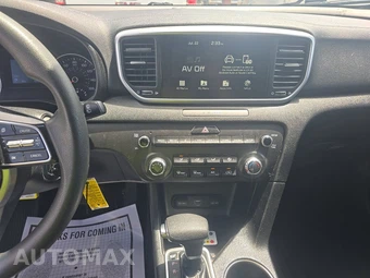 2020 Kia Sportage LX – miniatura 11