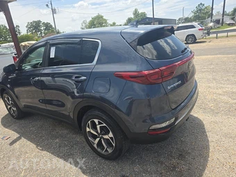 2020 Kia Sportage LX – miniatura 6