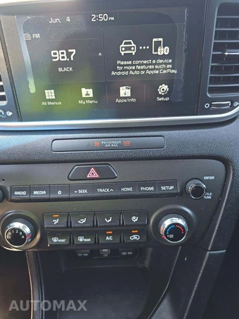 2020 Kia Sportage LX – miniatura 10
