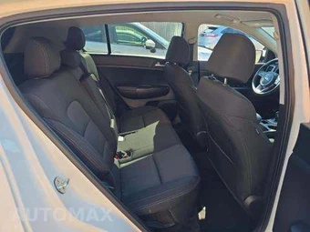 2020 Kia Sportage LX - miniatura 17