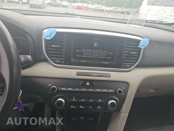 2020 Kia Sportage LX – miniatura 11