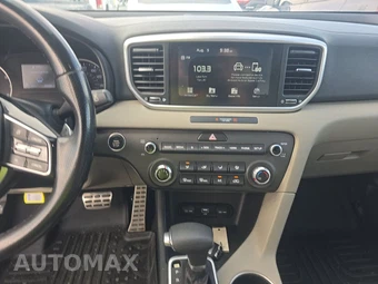 2020 Kia Sportage S - miniatura 11
