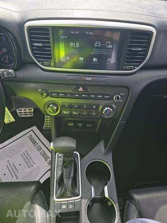 2020 Kia Sportage S – miniatura 10