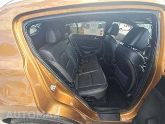2020 Kia Sportage S – miniatura 16