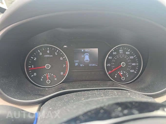 2020 Kia Sportage S - miniatura 9