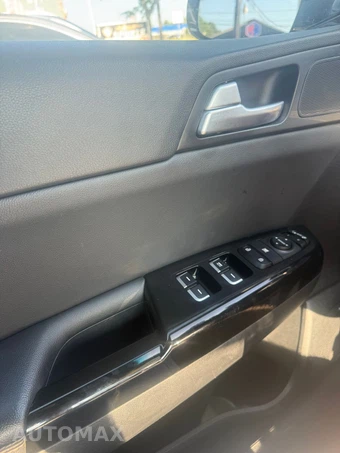2020 Kia Sportage SX Turbo - miniatura 13