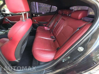 2020 Kia Stinger GT-Line – miniatura 13