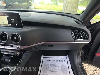 2020 Kia Stinger GT-Line – miniatura 19