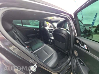 2020 Kia Stinger GT-Line – miniatura 16