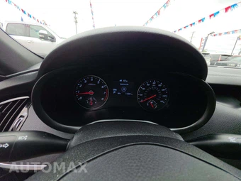 2020 Kia Stinger GT-Line – miniatura 9