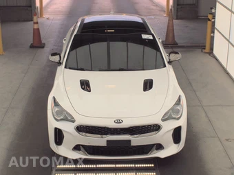 2020 Kia Stinger GT-Line – miniatura 2