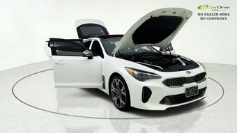 2020 Kia Stinger GT2 – miniatura 10