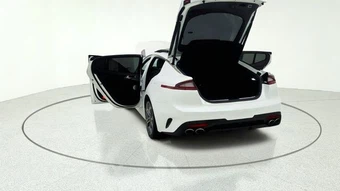 2020 Kia Stinger GT2 – miniatura 14