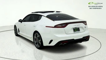 2020 Kia Stinger GT2 – miniatura 7