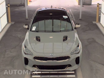2020 Kia Stinger GT2 - miniatura 2