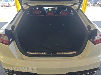 2020 Kia Stinger GT2 - miniatura 16