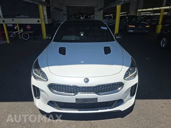 2020 Kia Stinger GT2 - miniatura 2