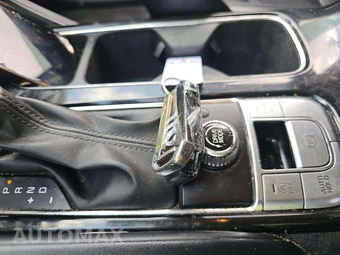 2020 Kia Telluride LX – miniatura 8