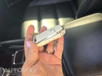 2020 Kia Telluride S – miniatura 8