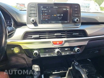 2020 Kia Telluride S – miniatura 10