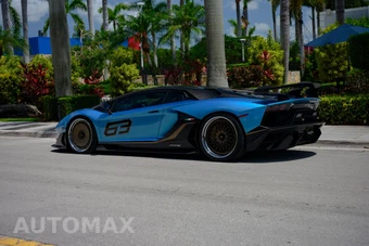 2020 Lamborghini Aventador SVJ - miniatura 15