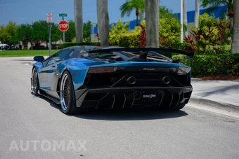 2020 Lamborghini Aventador SVJ - miniatura 20
