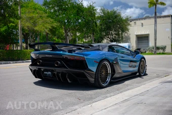 2020 Lamborghini Aventador SVJ - miniatura 23