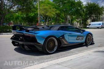 2020 Lamborghini Aventador SVJ - miniatura 25