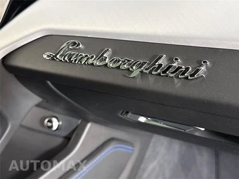 2020 Lamborghini Urus – miniatura 38