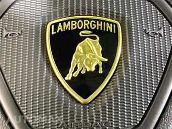 2020 Lamborghini Urus – miniatura 40