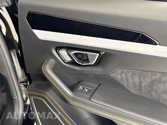 2020 Lamborghini Urus – miniatura 31