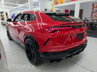 2020 Lamborghini Urus - miniatura 2