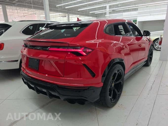 2020 Lamborghini Urus - miniatura 3