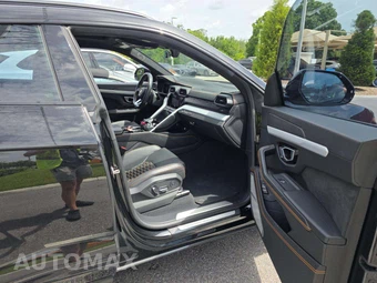 2020 Lamborghini Urus – miniatura 18