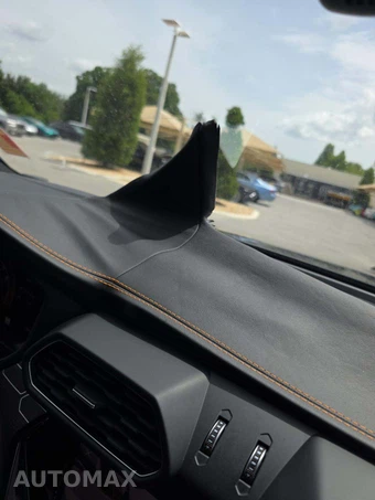 2020 Lamborghini Urus – miniatura 25