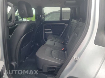 2020 Land Rover Defender 110 First Edition – miniatura 13