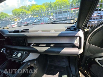2020 Land Rover Defender 110 HSE – miniatura 19