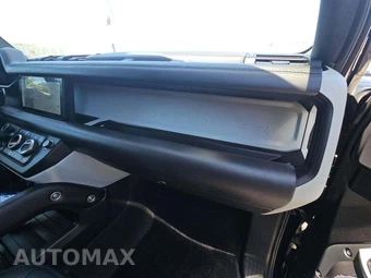 2020 Land Rover Defender 110 HSE – miniatura 19