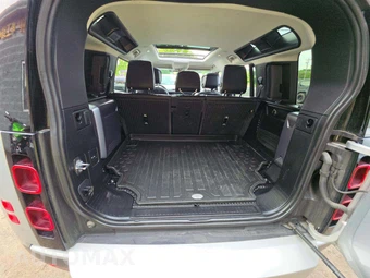 2020 Land Rover Defender 110 HSE – miniatura 14