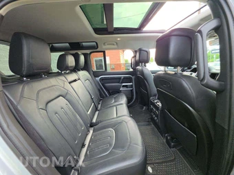 2020 Land Rover Defender 110 HSE – miniatura 16