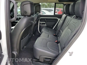 2020 Land Rover Defender 110 HSE – miniatura 13