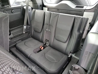 2020 Land Rover Defender 110 HSE – miniatura 14