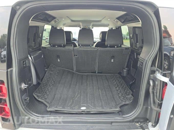 2020 Land Rover Defender 110 HSE – miniatura 14