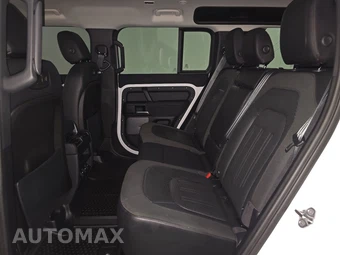 2020 Land Rover Defender 110 S – miniatura 13